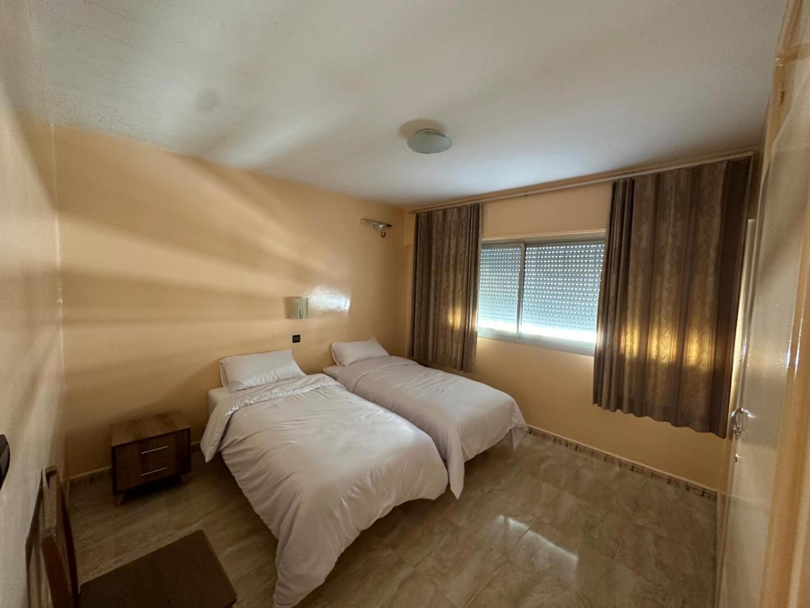 Superbe Appartement Centre Agadir 10Mn A Pied Plage Exterior foto
